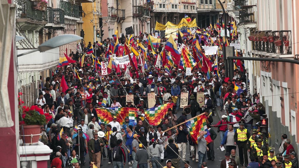Manifestions contre la politique du président Correa en Équateur, le 15 août 2015.